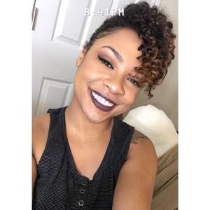 Meet your Posher, Dani